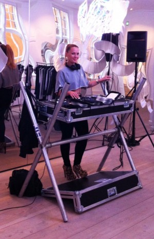 dj